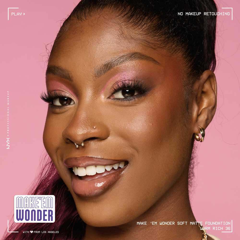 Make ‘Em Wonder Soft Matte Buildable Foundation