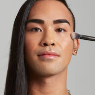 California Beamin' Face And Body Liquid Highlighter